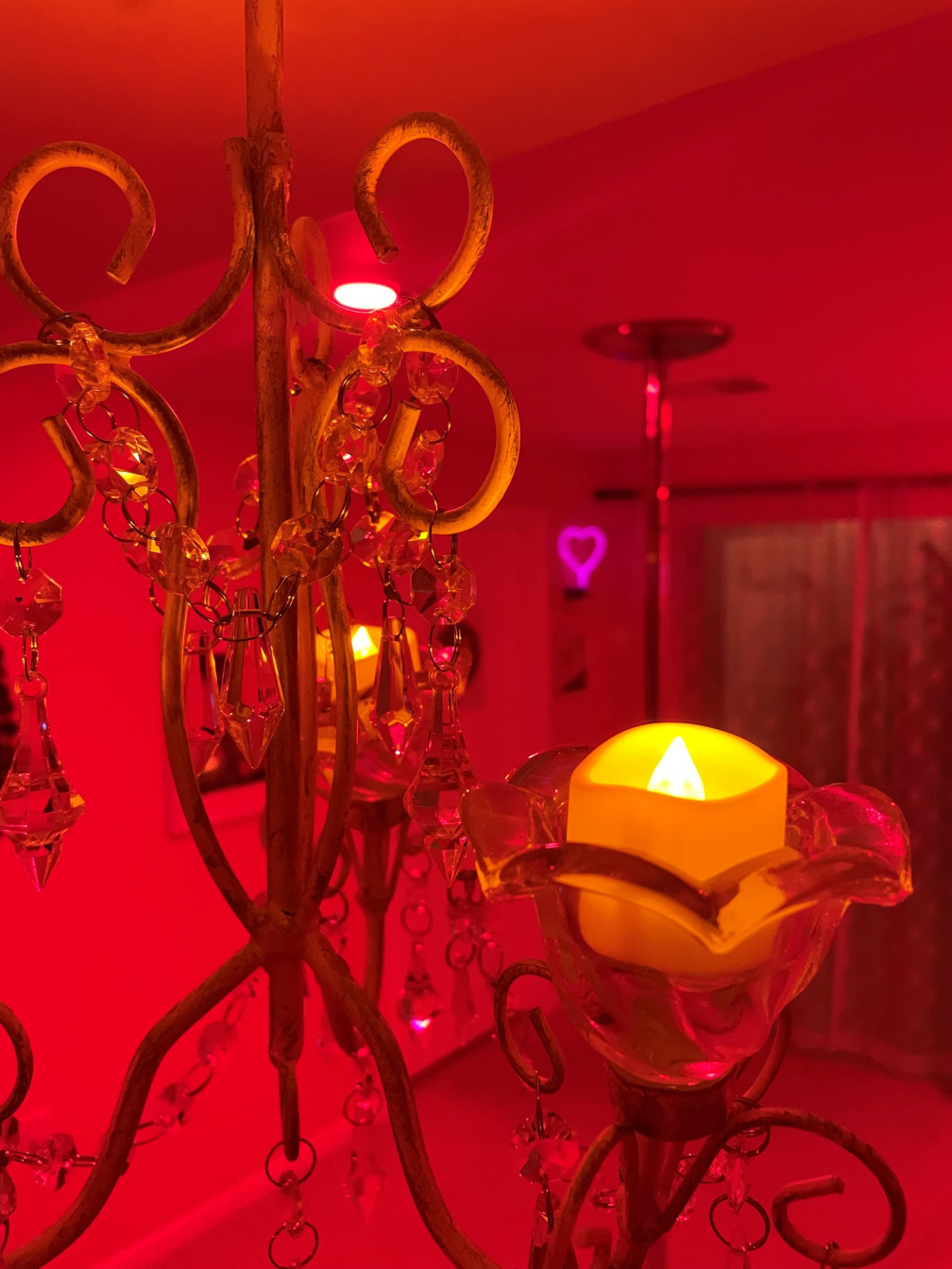 detailed shot of the pole dance studio